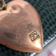Antique 9ct Gold Seed Pearl Love Heart Pendant Hollow Charm - Image 3