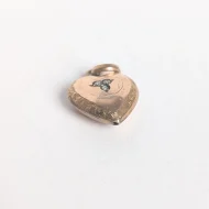 Antique 9ct Gold Seed Pearl Love Heart Pendant Hollow Charm - Image 6