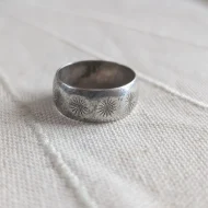 Vintage Sterling Silver Star Cut Chunky Ring Simple Minimalist Band - Image 9