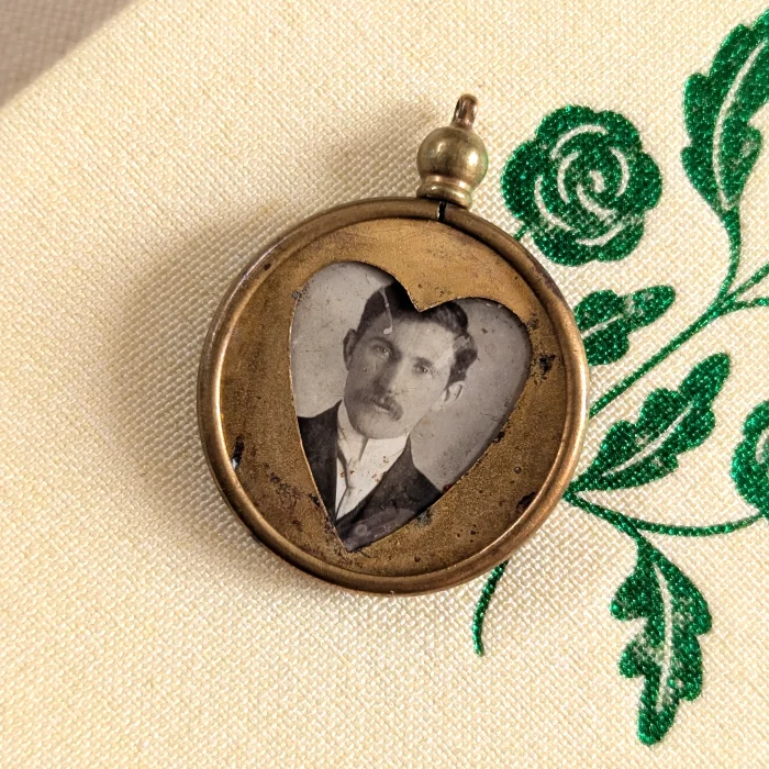 Antique Gilt Round Love Heart Locket Pendant