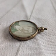 Antique Gilt Round Love Heart Locket Pendant - Image 6