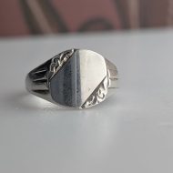 Vintage Sterling Silver Ornate Signet Ring Chunky Square - Image 8
