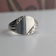 Vintage Sterling Silver Ornate Signet Ring Chunky Square - Image 7