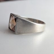 Vintage Sterling Silver Quartz Signet Ring Chunky Faceted Square Band - Image 6