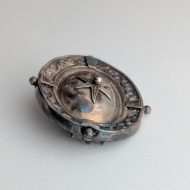 Antique Silver Star Round Domed Ornate Brooch - Image 6
