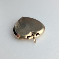 Vintage Gold Plated Heart Locket Pendant Engraved Cartouche Romantic Photo - Image 6
