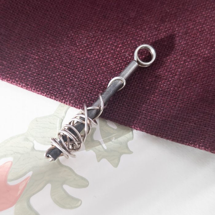 Vintage Sterling Silver Barbed Wire Pendant