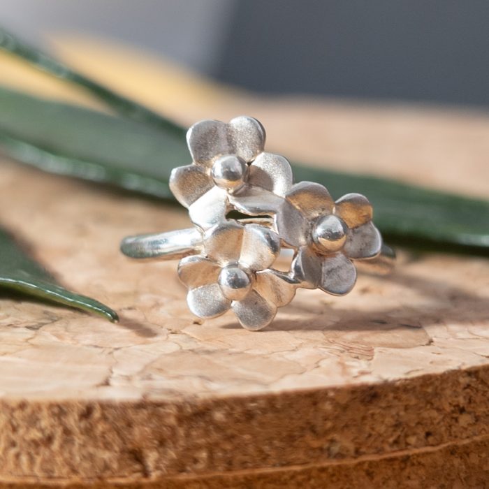 Sterling Silver Daisy Flower Ring Triple Floral Minimalist Band 925