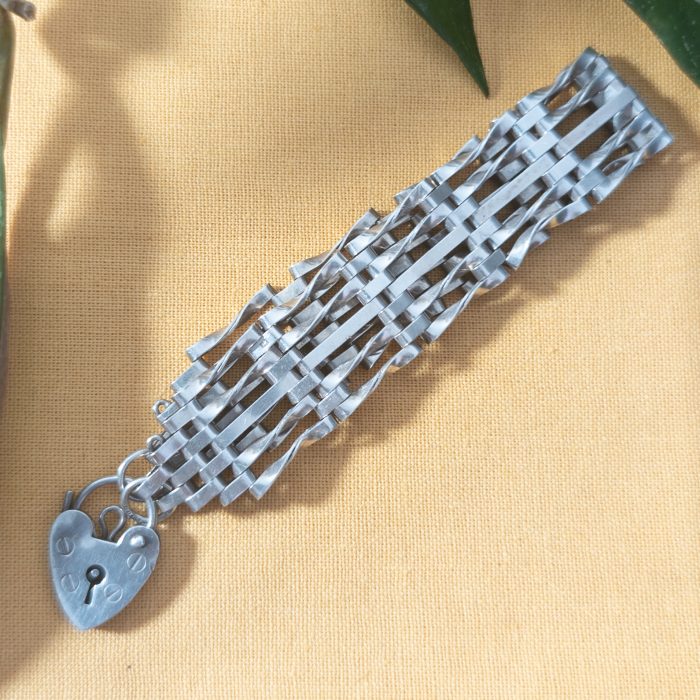 Vintage Sterling Silver Gate Padlock Bracelet 1970s Hallmarked Heart Lock