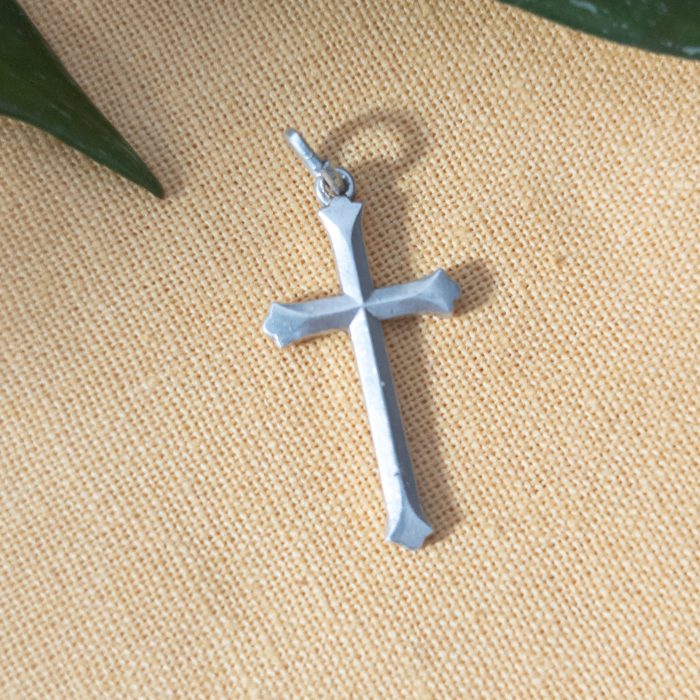 Vintage Sterling Silver Small Cross Pendant Charm