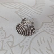 Vintage Sterling Silver Seashell Pendant, Clam Scallop Shell Charm - Image 4