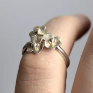 Sterling Silver Daisy Flower Ring Triple Floral Minimalist Band 925 - Image 2