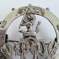 Antique Duke of Wellington Sterling Silver Brooch Virtutis Fortuna Comes Horseshoe Badge - 5