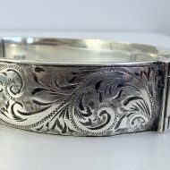 Vintage Sterling Silver Floral Etched Hinged Bangle Hallmarked - 10