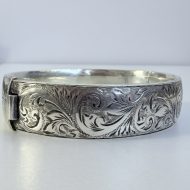 Vintage Sterling Silver Floral Etched Hinged Bangle Hallmarked - 7