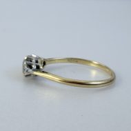 Vintage 18ct Gold Platinum Diamond Trilogy Ring 0.5CT - 10