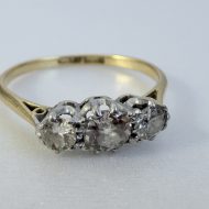 Vintage 18ct Gold Platinum Diamond Trilogy Ring 0.5CT - 12