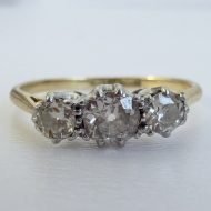 Vintage 18ct Gold Platinum Diamond Trilogy Ring 0.5CT - 13