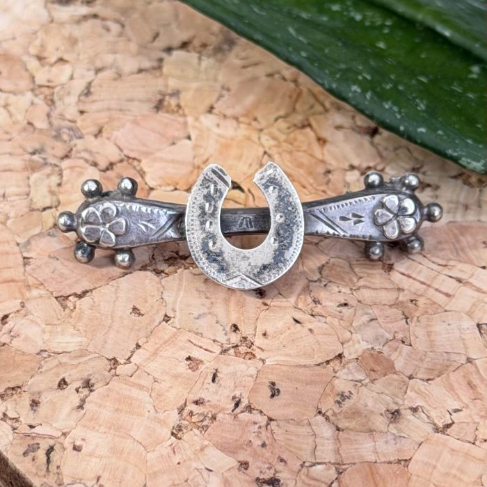 Antique Victorian Sterling Silver Horseshoe Sweetheart Lucky Clover Brooch Chester Hallmark