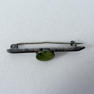 Vintage Sterling Silver Connemara Bar Brooch Green Stone - 3