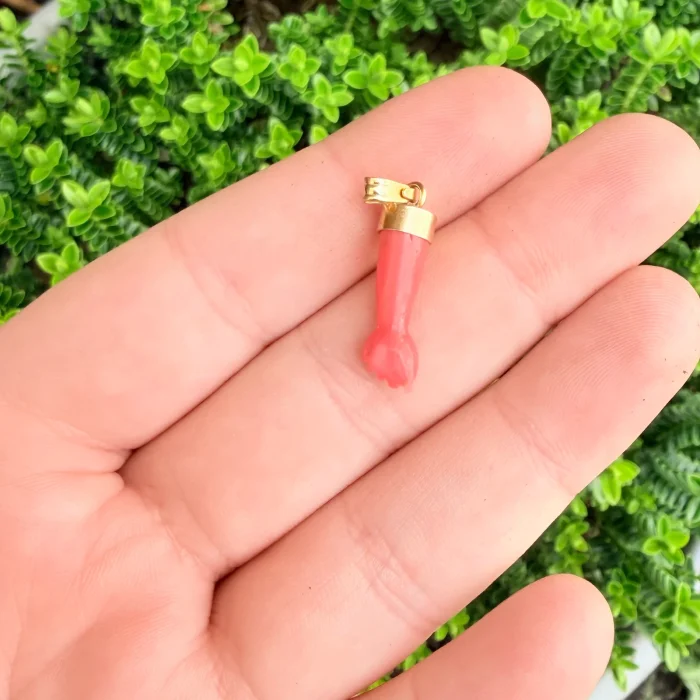 Vintage Coral Mano Figa Fist Hand Pendant Carved Charm - 2