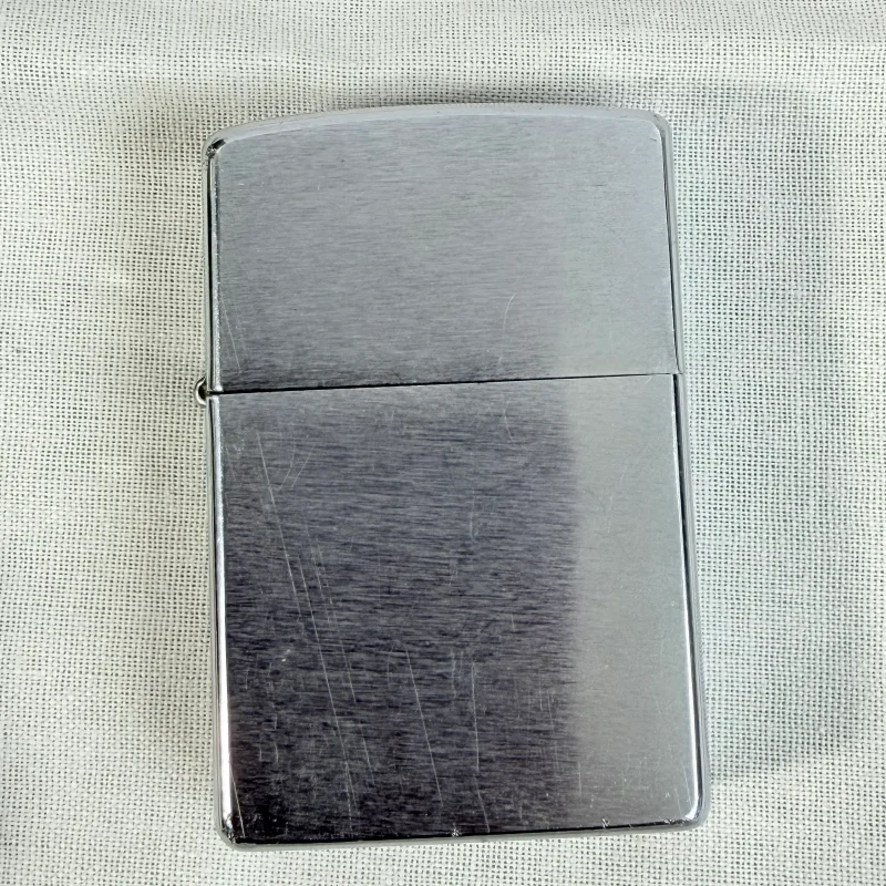 Vintage Zippo Brushed Chrome Lighter 1995 Classic - 2