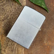 Vintage Zippo Brushed Chrome Lighter 1976 Classic