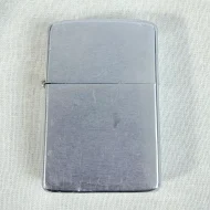 Vintage Zippo Brushed Chrome Lighter 1976 Classic - 8