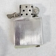 Vintage Zippo Brushed Chrome Lighter 1976 Classic - 9