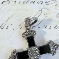 Vintage Sterling Silver Onyx Marcasite Black Cross Pendant - 5
