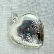 Vintage Sterling Silver Heart Photo Locket Large Etched Pendant - 5