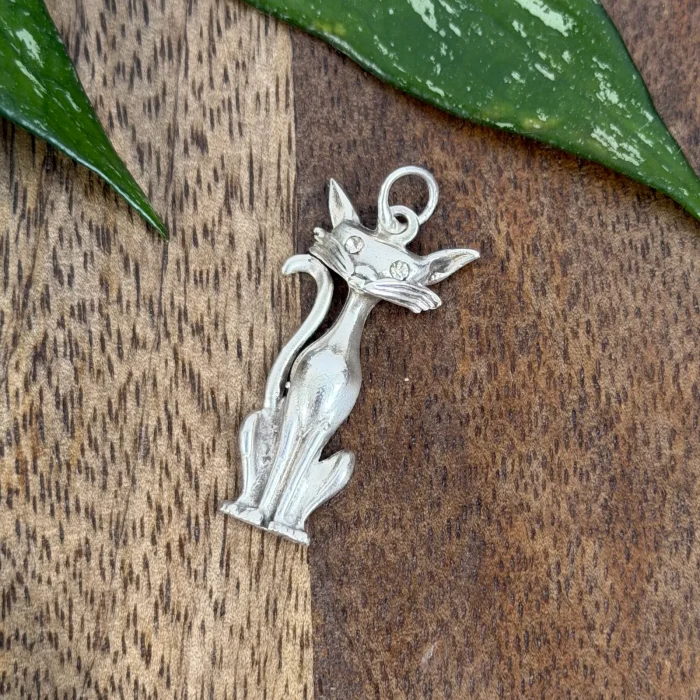 Vintage Sterling Silver Paste Cat Pendant