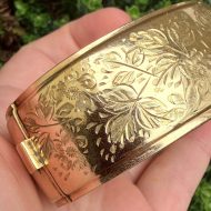 Vintage Wide Rolled Gold Bangle Chunky 1950s Engraved Floral, photo 3